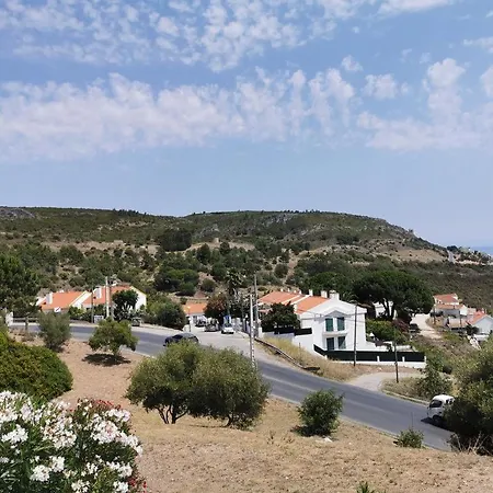 Quiet With A View -sesimbra *